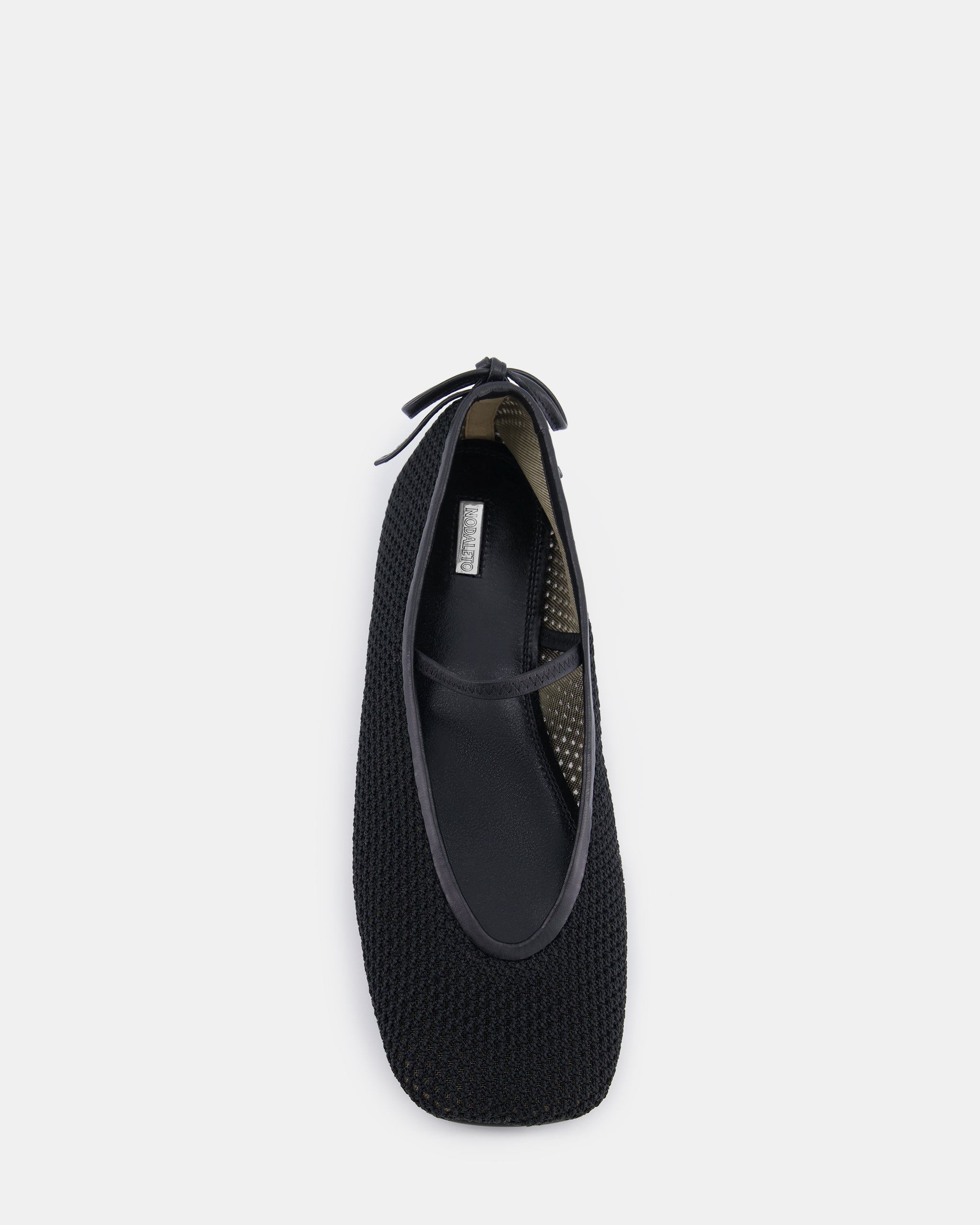 Bulla Node 5 Black Crochet