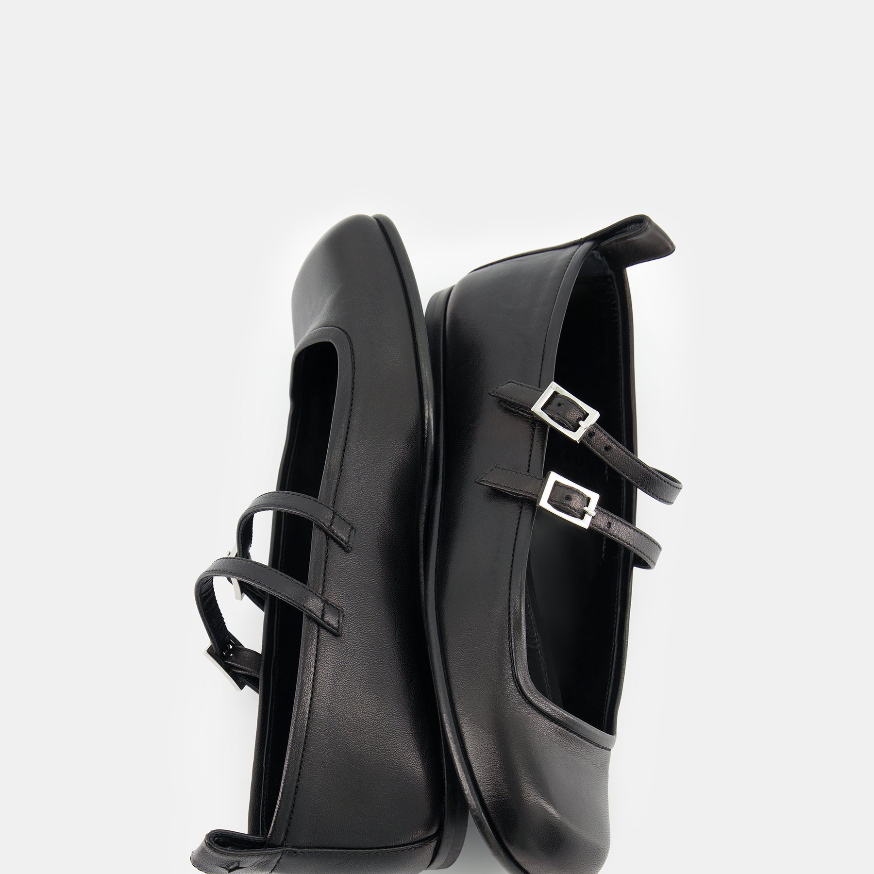 Ballerina-black-leather-mary-jane-women's-shoes
