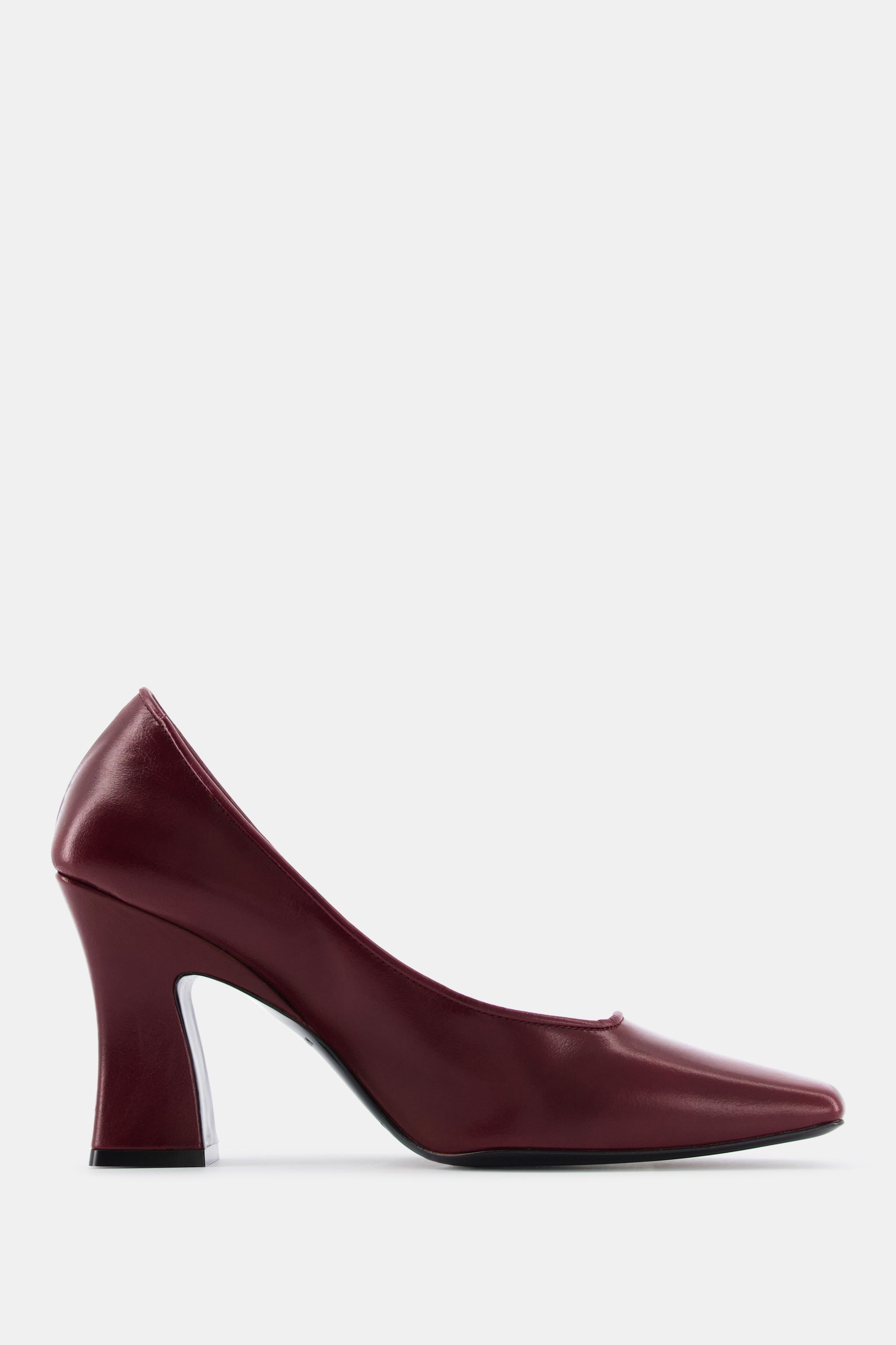 Nodstalgia Heidi Bordeaux Nappa