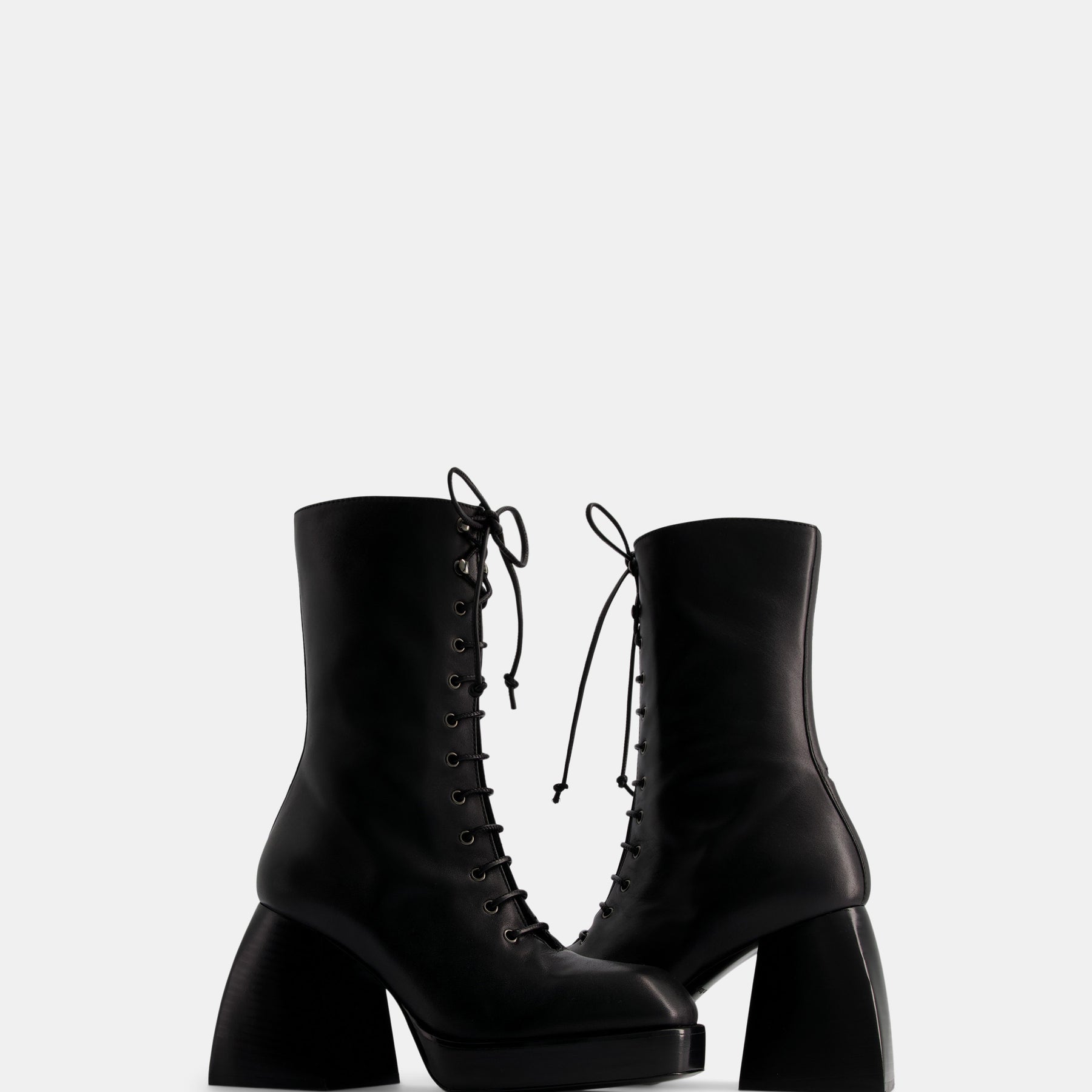 Bulla Lace Up Black Soul